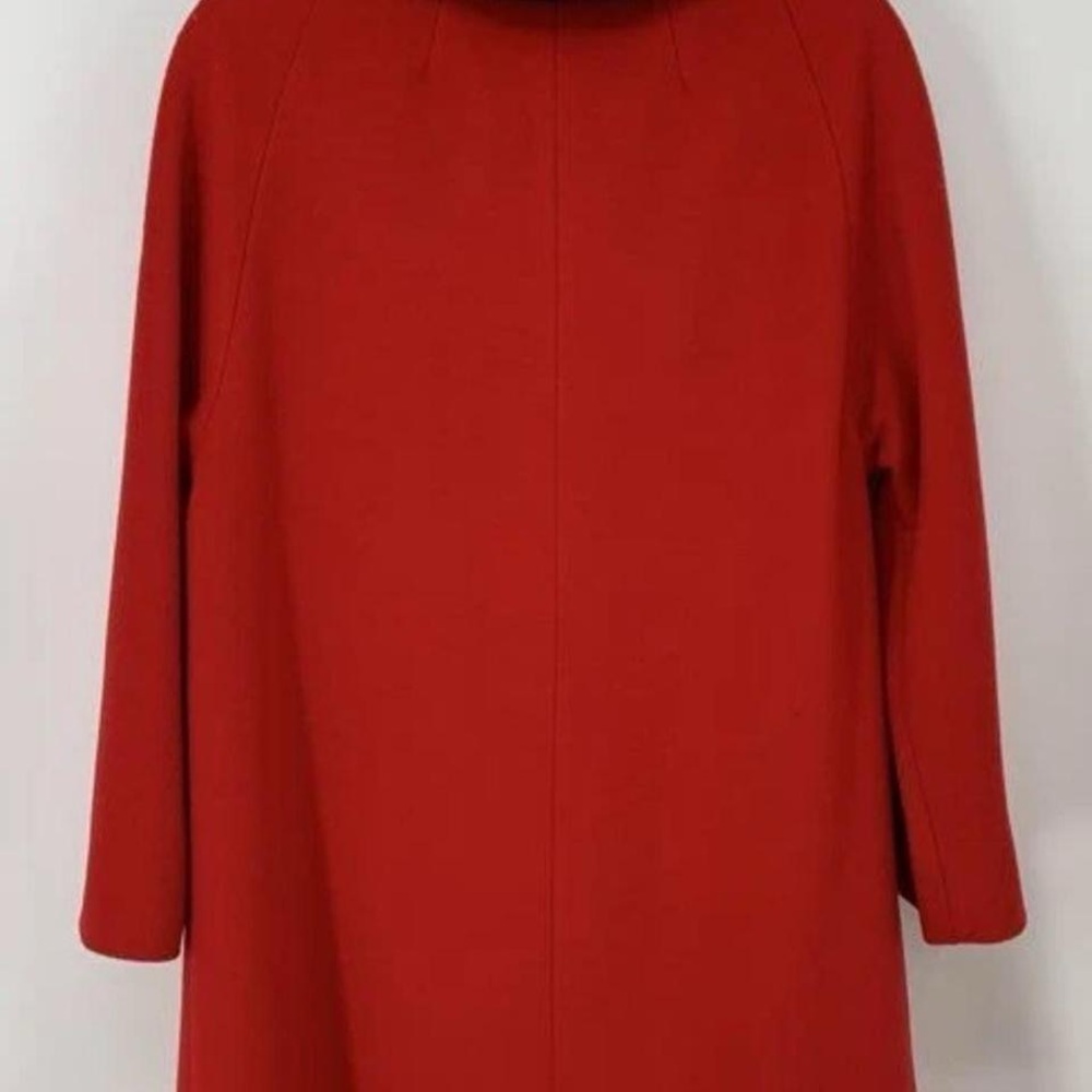 VINTAGE Red Trench Coat with REAL Fur Collar - Picture 3 of 5